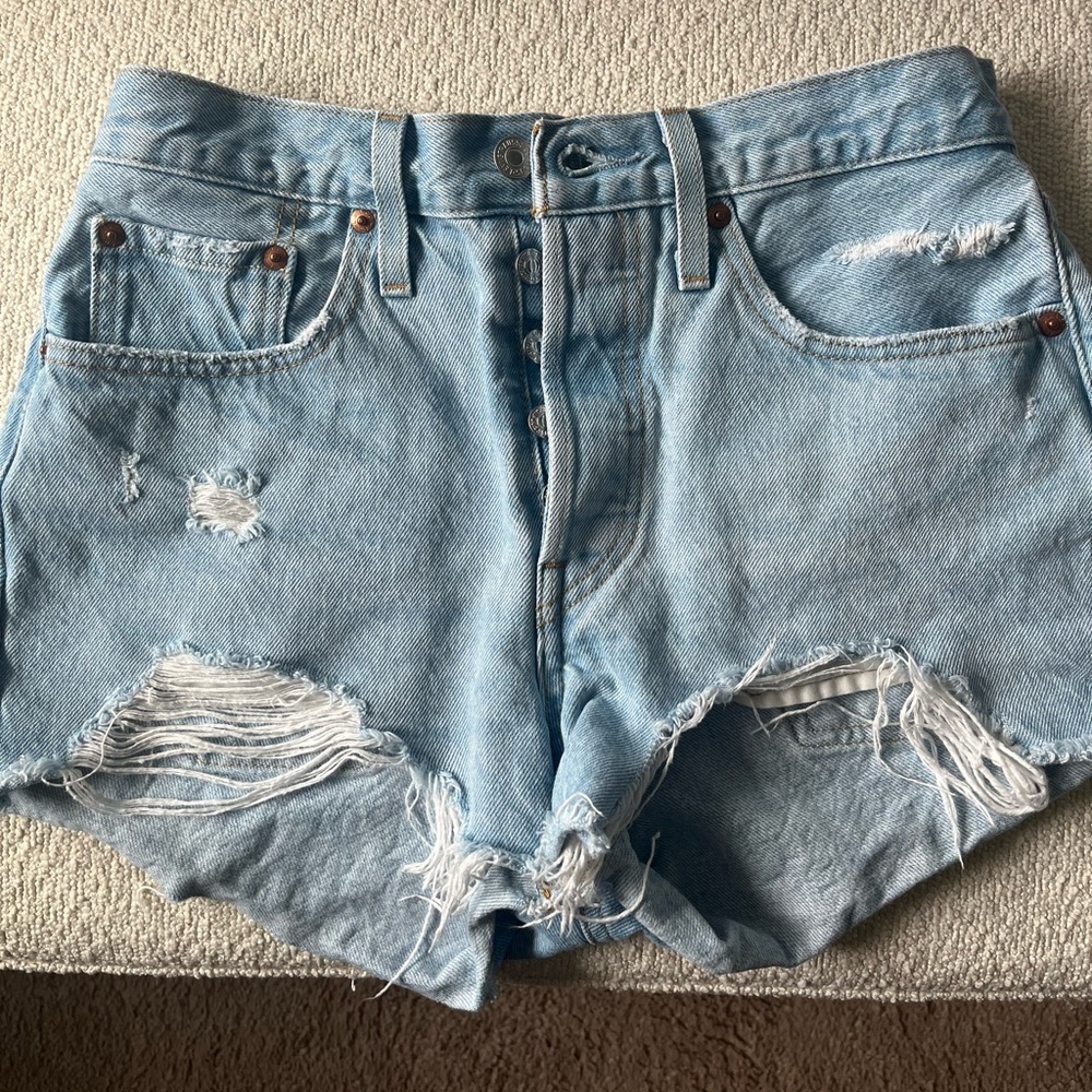 Levi’s 501 shorts